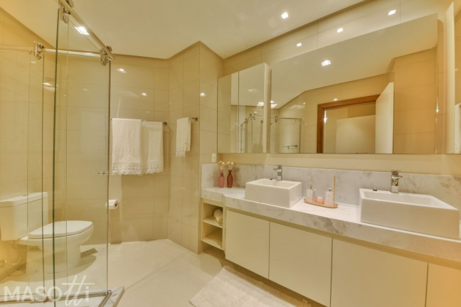 Imagem Apartamento com 4 Quartos à Venda, 31.474 m² em Centro - Gramado Imagem Apartamento com 4 Quartos à Venda, 31.474 m² em Centro - Gramado