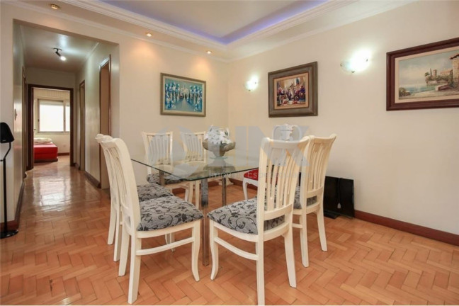 Imagem Apartamento com 3 Quartos à Venda, 94 m² em Higienópolis - Porto Alegre Imagem Apartamento com 3 Quartos à Venda, 94 m² em Higienópolis - Porto Alegre