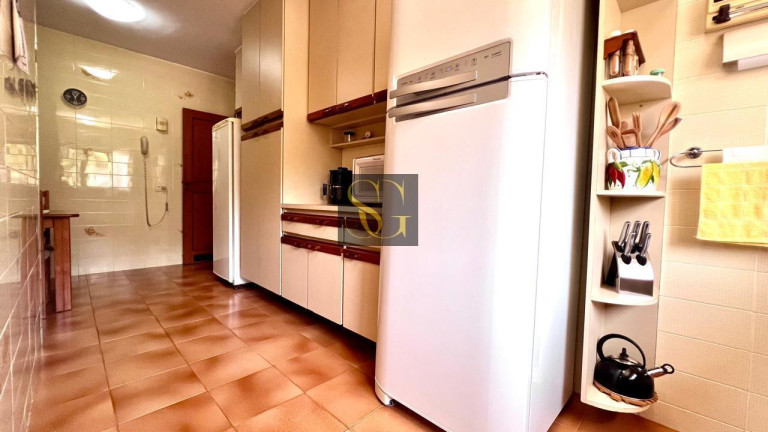Imagem Apartamento com 4 Quartos à Venda, 257 m² em Agriões - Teresópolis