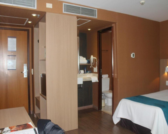 Imagem Flat com 1 Quarto à Venda, 28 m² em Indianópolis - São Paulo Imagem Flat com 1 Quarto à Venda, 28 m² em Indianópolis - São Paulo