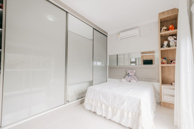 Imagem Casa de Condomínio com 4 Quartos à Venda, 253 m² em Ingleses - Florianópolis Imagem Casa de Condomínio com 4 Quartos à Venda, 253 m² em Ingleses - Florianópolis