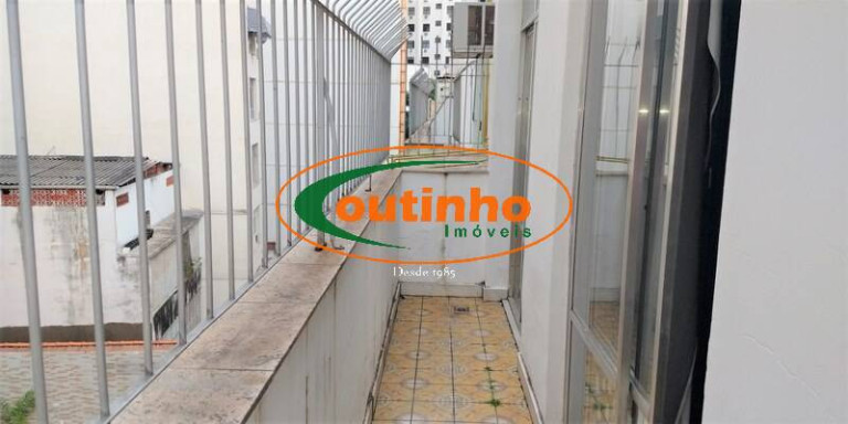Imagem Cobertura com 3 Quartos à Venda, 135 m² em Tijuca - Rio De Janeiro Imagem Cobertura com 3 Quartos à Venda, 135 m² em Tijuca - Rio De Janeiro