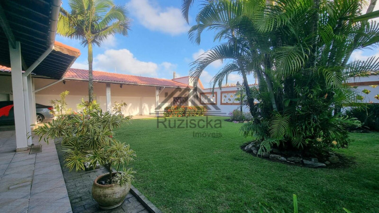 Imagem Casa com 6 Quartos à Venda, 605 m² em Jardim Ritamar - Itanhaém Imagem Casa com 6 Quartos à Venda, 605 m² em Jardim Ritamar - Itanhaém