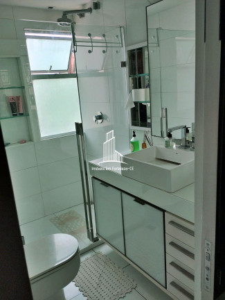 Imagem Apartamento com 3 Quartos à Venda, 212 m² em Meireles - Fortaleza Imagem Apartamento com 3 Quartos à Venda, 212 m² em Meireles - Fortaleza