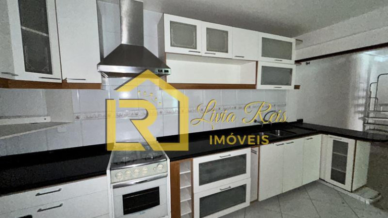 Imagem Casa com 5 Quartos para Alugar, 250 m² em Costazul - Rio Das Ostras