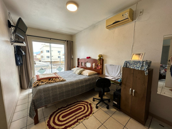 Imagem Casa com 3 Quartos à Venda, 175 m² em Ponte Do Imaruim - Palhoça