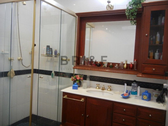 Imagem Casa com 3 Quartos à Venda, 491 m² em Brooklin - São Paulo Imagem Casa com 3 Quartos à Venda, 491 m² em Brooklin - São Paulo