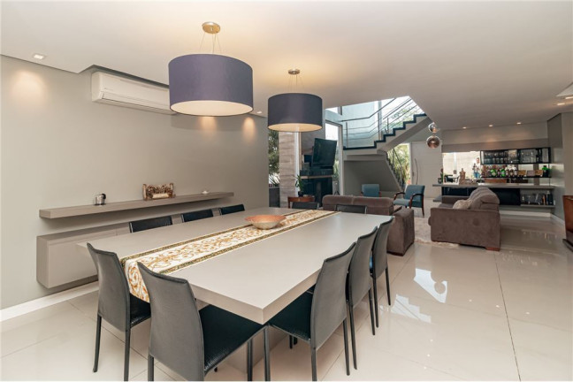 Imagem Casa com 4 Quartos à Venda, em Centro - Viamão Imagem Casa com 4 Quartos à Venda, em Centro - Viamão