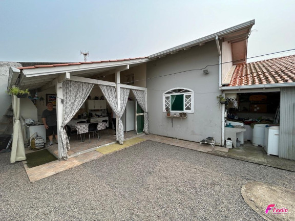 Imagem Casa com 3 Quartos à Venda, 66 m² em Praia De Fora - Palhoça Imagem Casa com 3 Quartos à Venda, 66 m² em Praia De Fora - Palhoça