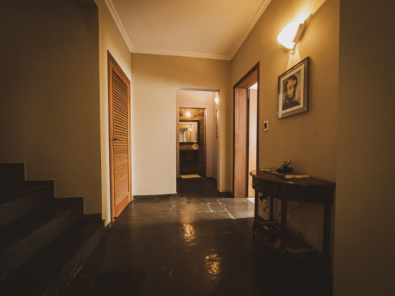 Imagem Casa com 4 Quartos à Venda, 328 m² em Colinas Dos álamos - Valinhos Imagem Casa com 4 Quartos à Venda, 328 m² em Colinas Dos álamos - Valinhos