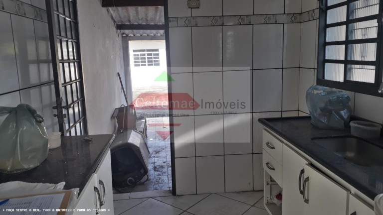 Imagem Casa com 4 Quartos à Venda, 150 m² em Parque Sao Luis - Taubaté Imagem Casa com 4 Quartos à Venda, 150 m² em Parque Sao Luis - Taubaté