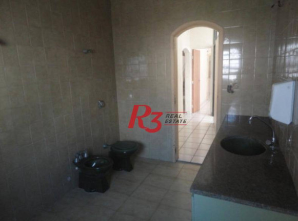 Imagem Casa com 3 Quartos para Alugar, 610 m² em Gonzaga - Santos Imagem Casa com 3 Quartos para Alugar, 610 m² em Gonzaga - Santos