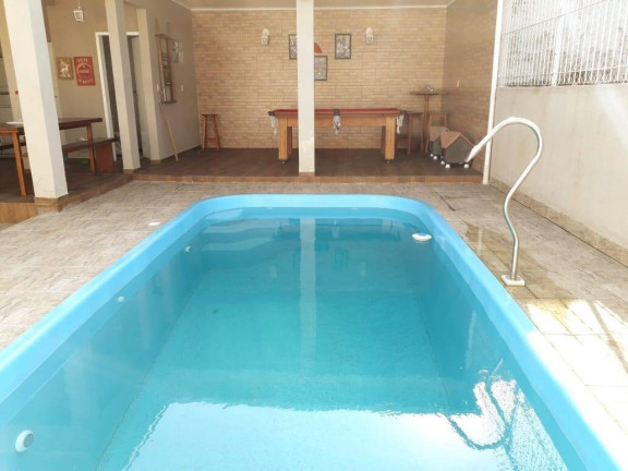 Imagem Casa com 4 Quartos à Venda, 166 m² em Capoeiras - Florianópolis Imagem Casa com 4 Quartos à Venda, 166 m² em Capoeiras - Florianópolis