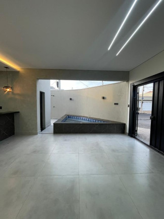 Imagem Casa com 3 Quartos à Venda,  em Residencial Dourado - Franca