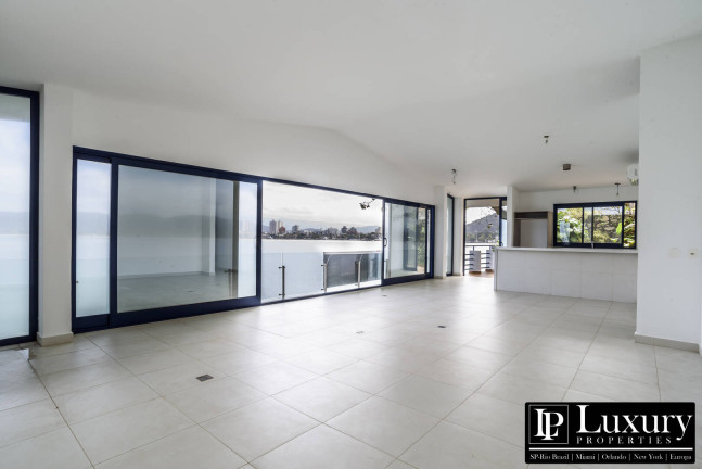 Imagem Apartamento com 3 Quartos à Venda, 181 m² em Península - Guarujá Imagem Apartamento com 3 Quartos à Venda, 181 m² em Península - Guarujá