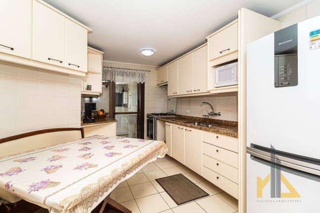 Imagem Casa com 3 Quartos à Venda, 127 m² em Bigorrilho - Curitiba