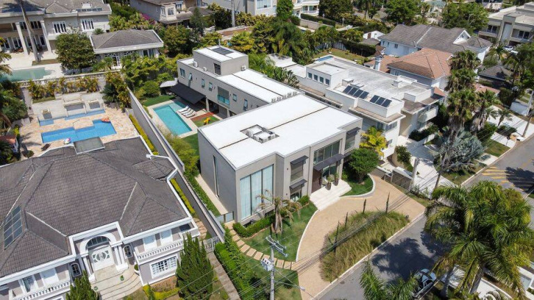 Imagem Casa com 5 Quartos à Venda, 1.180 m² em Alphaville - Santana De Parnaíba