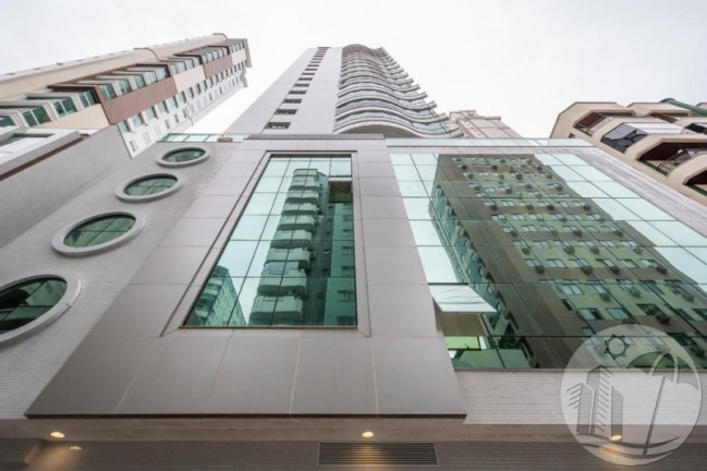 Apartamento com 3 Quartos à Venda, 133 m² em Centro - Balneário Camboriú