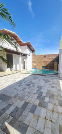 Imagem Casa com 3 Quartos à Venda, 172 m² Imagem Casa com 3 Quartos à Venda, 172 m²