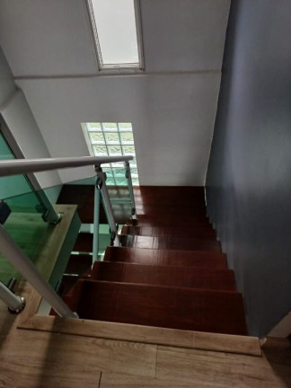 Imagem Sobrado com 4 Quartos à Venda, 250 m² em Vila Amorim - Suzano Imagem Sobrado com 4 Quartos à Venda, 250 m² em Vila Amorim - Suzano