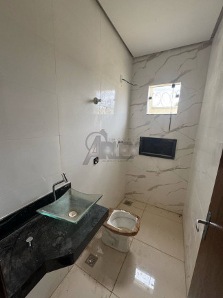 Imagem Casa com 3 Quartos à Venda, 125 m² em Alcides Rabelo - Montes Claros Imagem Casa com 3 Quartos à Venda, 125 m² em Alcides Rabelo - Montes Claros