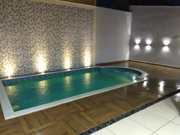 Imagem Casa com 3 Quartos à Venda, 145 m² em Balneário Flórida - Praia Grande Imagem Casa com 3 Quartos à Venda, 145 m² em Balneário Flórida - Praia Grande