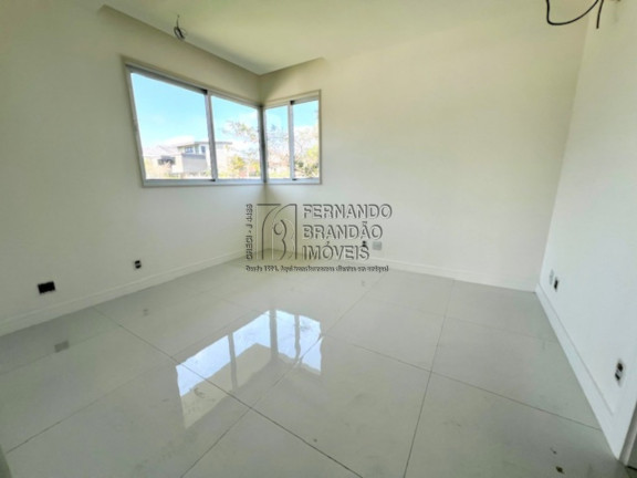 Imagem Casa com 6 Quartos à Venda, 700 m² em Barra Da Tijuca - Rio De Janeiro Imagem Casa com 6 Quartos à Venda, 700 m² em Barra Da Tijuca - Rio De Janeiro