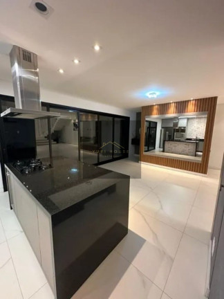 Imagem Casa com 3 Quartos à Venda, 235 m² em Residencial Ouroville - Taubaté Imagem Casa com 3 Quartos à Venda, 235 m² em Residencial Ouroville - Taubaté