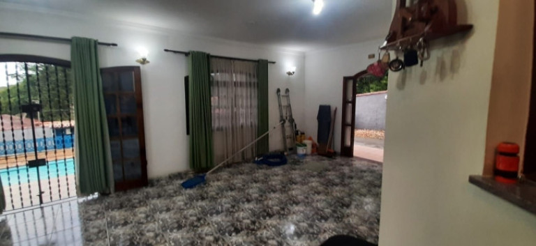 Imagem Sobrado com 4 Quartos à Venda, 500 m² em Vila Santista - Atibaia Imagem Sobrado com 4 Quartos à Venda, 500 m² em Vila Santista - Atibaia