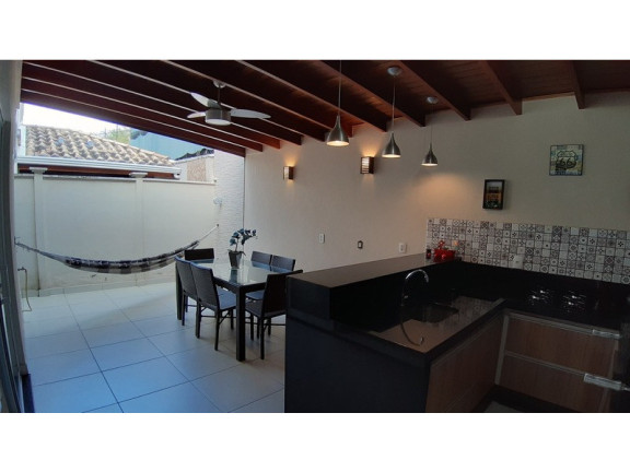 Imagem Casa de Condomínio com 3 Quartos à Venda, 140 m² em Roncáglia - Valinhos Imagem Casa de Condomínio com 3 Quartos à Venda, 140 m² em Roncáglia - Valinhos