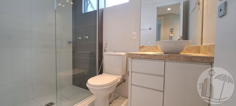 Imagem Apartamento com 3 Quartos à Venda, 121 m² em Centro - Balneário Camboriú Imagem Apartamento com 3 Quartos à Venda, 121 m² em Centro - Balneário Camboriú
