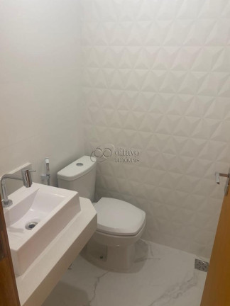 Imagem Casa com 3 Quartos à Venda, em Lagoa - Macaé Imagem Casa com 3 Quartos à Venda, em Lagoa - Macaé