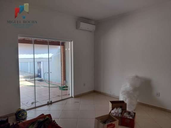 Imagem Imóvel com 3 Quartos à Venda, 1.000 m² em Enxovia - Tatuí Imagem Imóvel com 3 Quartos à Venda, 1.000 m² em Enxovia - Tatuí