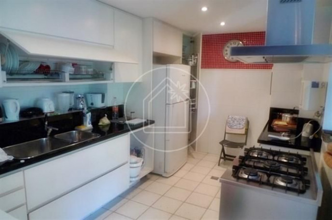 Imagem Casa com 4 Quartos à Venda, 808 m² em Itanhangá - Rio De Janeiro Imagem Casa com 4 Quartos à Venda, 808 m² em Itanhangá - Rio De Janeiro