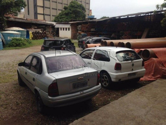 Imagem Galpão à Venda ou Locação, em Cambuci - São Paulo Imagem Galpão à Venda ou Locação, em Cambuci - São Paulo