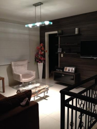 Imagem Casa de Condomínio com 3 Quartos à Venda, 220 m² em Jardim Virginia Bianca - São Paulo Imagem Casa de Condomínio com 3 Quartos à Venda, 220 m² em Jardim Virginia Bianca - São Paulo