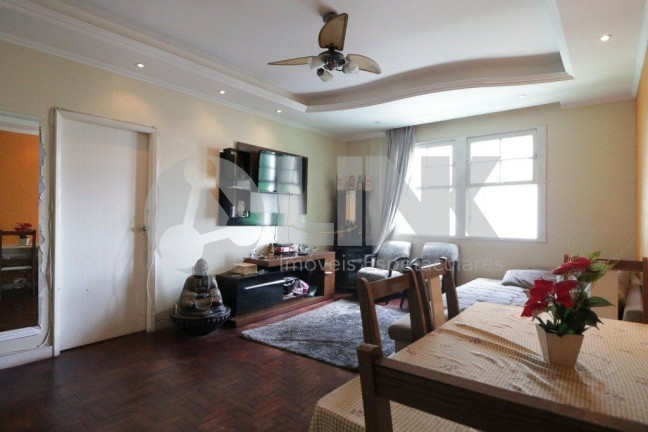 Imagem Apartamento com 4 Quartos à Venda, 126 m² em Centro Histórico - Porto Alegre Imagem Apartamento com 4 Quartos à Venda, 126 m² em Centro Histórico - Porto Alegre