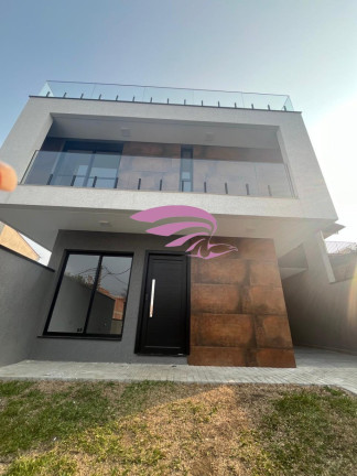 Casa com 3 Quartos à Venda, 137 m² em Uberaba - Curitiba