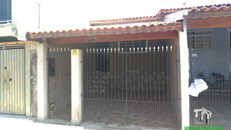 Imagem Casa com 2 Quartos à Venda, 100 m² em Jardim águas Claras - Bragança Paulista Imagem Casa com 2 Quartos à Venda, 100 m² em Jardim águas Claras - Bragança Paulista