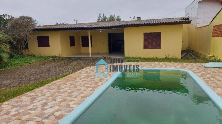Casa com 4 Quartos à Venda, 200 m² em Centro - Balneário Pinhal