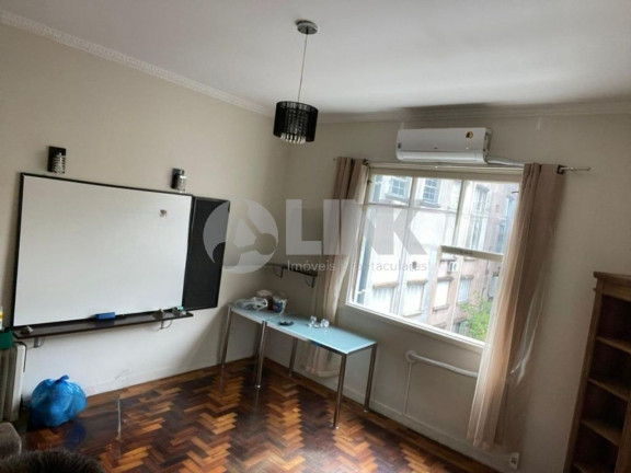 Imagem Apartamento com 2 Quartos à Venda, 75 m² em Cidade Baixa - Porto Alegre