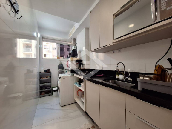 Imagem Apartamento com 2 Quartos à Venda, 50 m² em Jacarepaguá - Rio De Janeiro