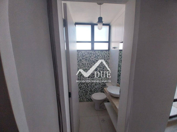 Imagem Cobertura com 3 Quartos à Venda ou Locação, 310 m² em Aparecida - Santos
