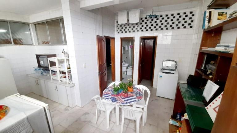 Imagem Apartamento com 4 Quartos à Venda, 250 m² em Campo Grande - Salvador Imagem Apartamento com 4 Quartos à Venda, 250 m² em Campo Grande - Salvador