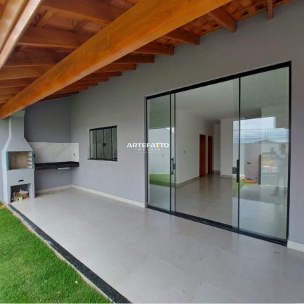 Imagem Casa com 3 Quartos à Venda, 300 m² Imagem Casa com 3 Quartos à Venda, 300 m²