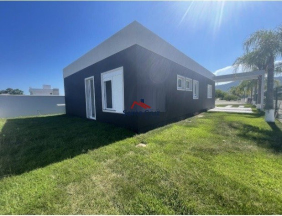 Imagem Casa com 3 Quartos à Venda, 375 m² em São João Do Rio Vermelho - Florianópolis Imagem Casa com 3 Quartos à Venda, 375 m² em São João Do Rio Vermelho - Florianópolis