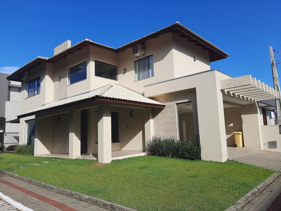 Imagem Sobrado com 3 Quartos à Venda, 284 m² em Centro - Balneário Piçarras Imagem Sobrado com 3 Quartos à Venda, 284 m² em Centro - Balneário Piçarras