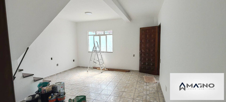 Imagem Sobrado com 4 Quartos à Venda, 115 m² em São Cristovão - Cascavel