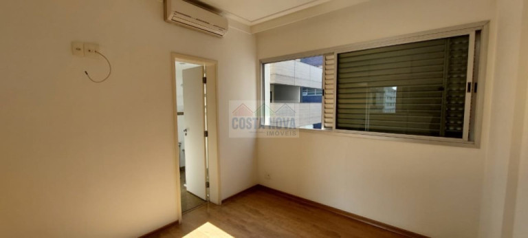 Imagem Apartamento com 3 Quartos à Venda, 166 m² Imagem Apartamento com 3 Quartos à Venda, 166 m²