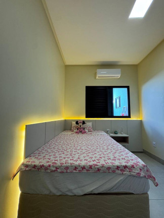 Imagem Casa com 3 Quartos à Venda, 265 m² em Bandeirante - Caldas Novas Imagem Casa com 3 Quartos à Venda, 265 m² em Bandeirante - Caldas Novas